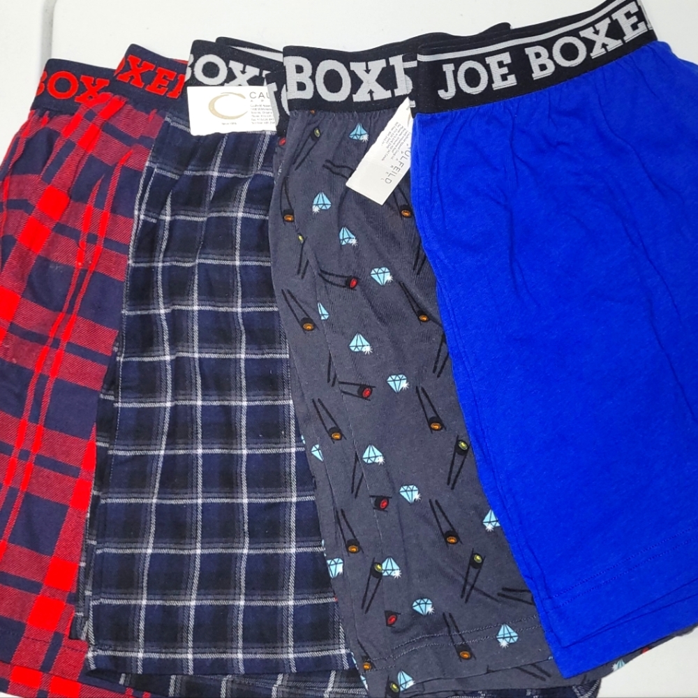 4 pairs Joe Boxers